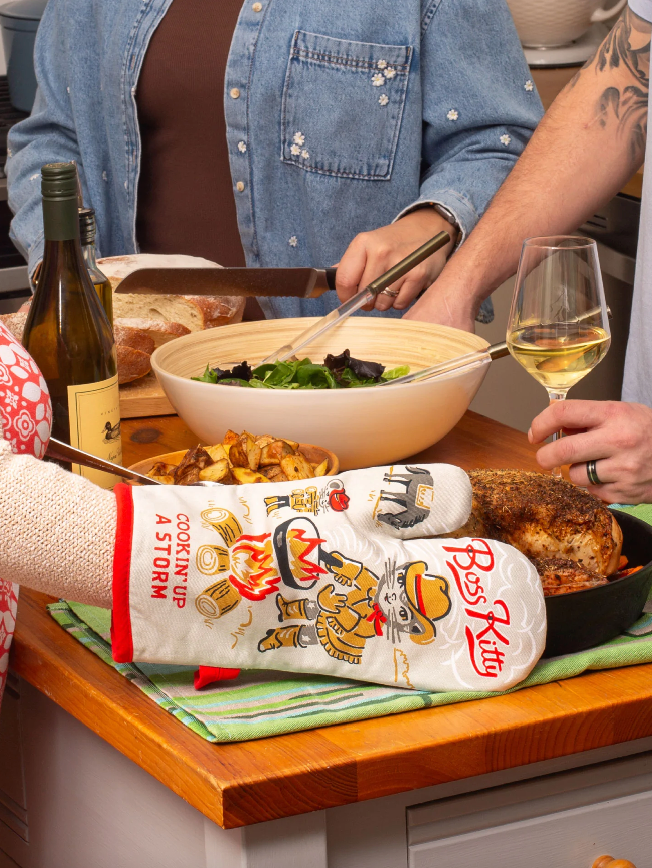 Boss Kitty Oven Mitt
