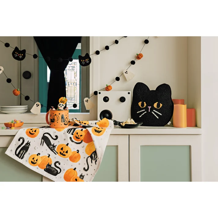 Black Cat Felt Garland