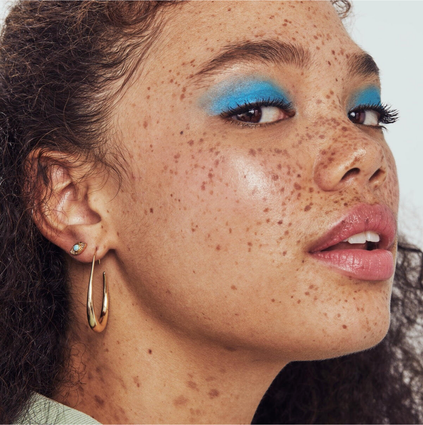 Gold Fluid Hoops