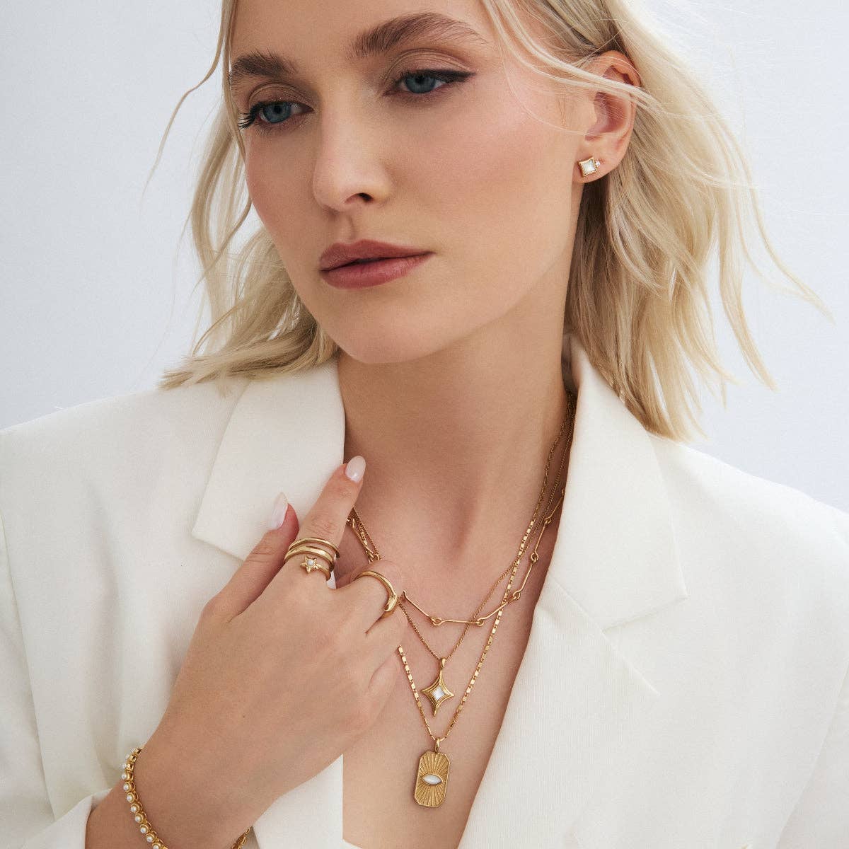 Mother of Pearl Stellina Studs