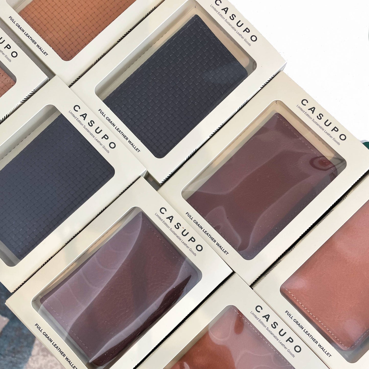 Mint Leather Compact Bifold Wallet - RFID