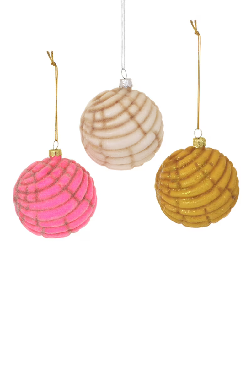 Concha (Assorted) Ornament