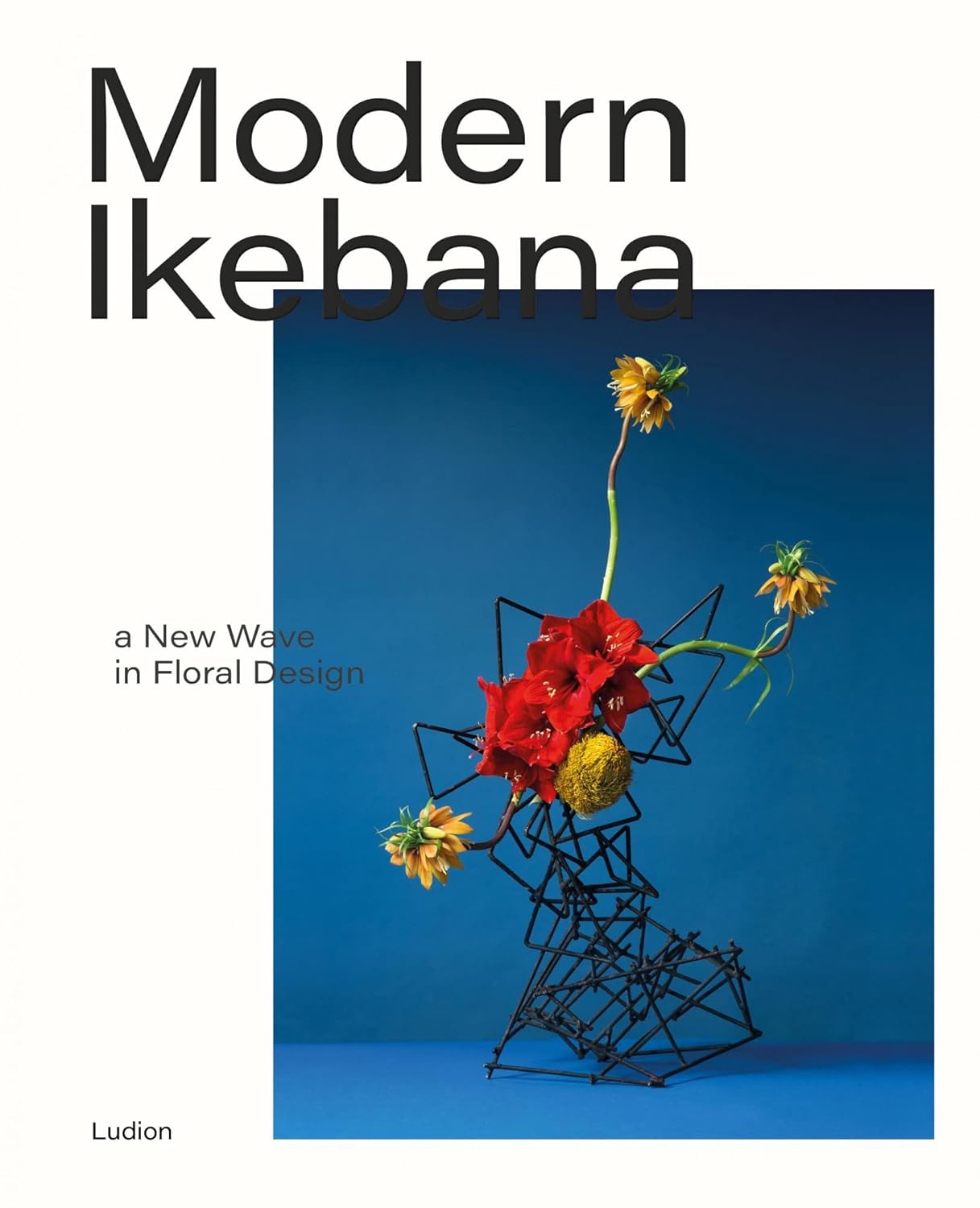 Modern Ikebana: A New Wave in Floral Design